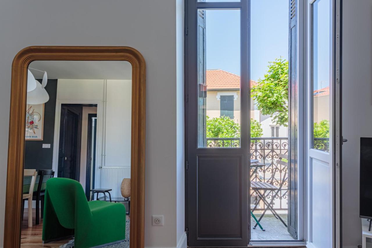 Charmant T4 Renove Centre Ville De Biarritz Exterior photo